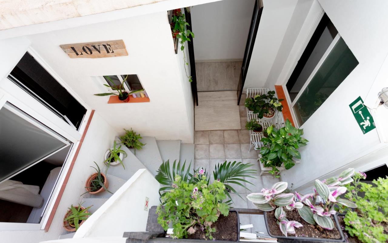 Easy Sants By Bossh! (Adults Only) Hostel Barcelona Exterior foto